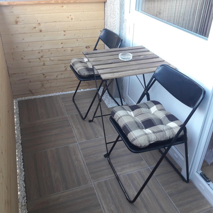Studio 18 Apartman Kazincbarcika Luaran gambar