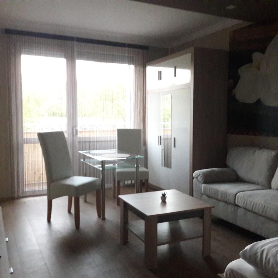Studio 18 Apartman Kazincbarcika Luaran gambar